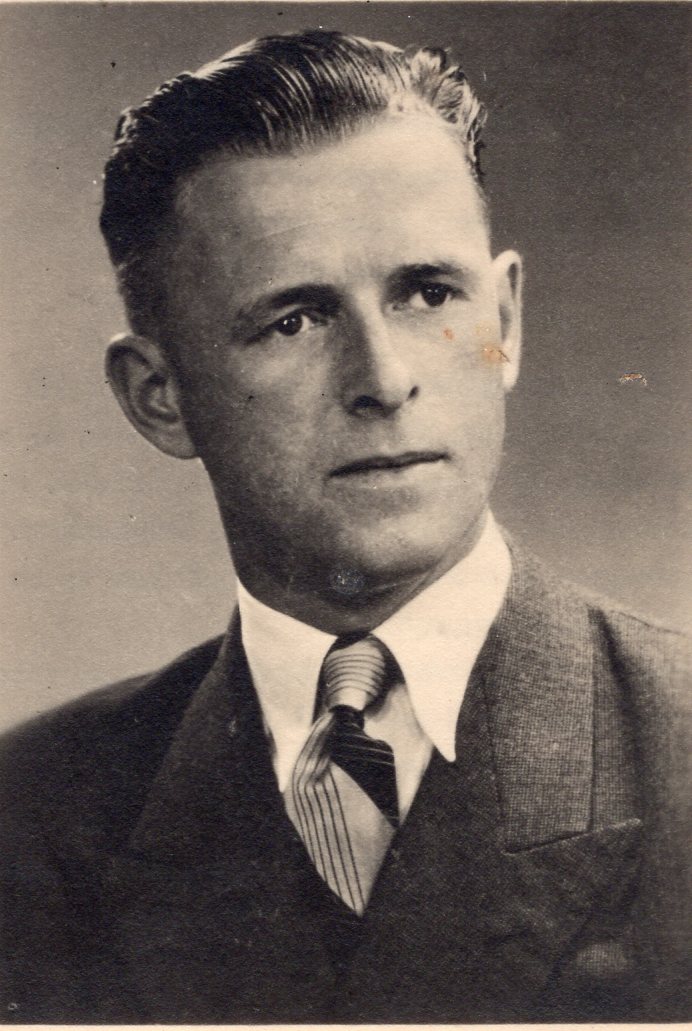 Klik voor foto in apart venster quma0003602001.jpg