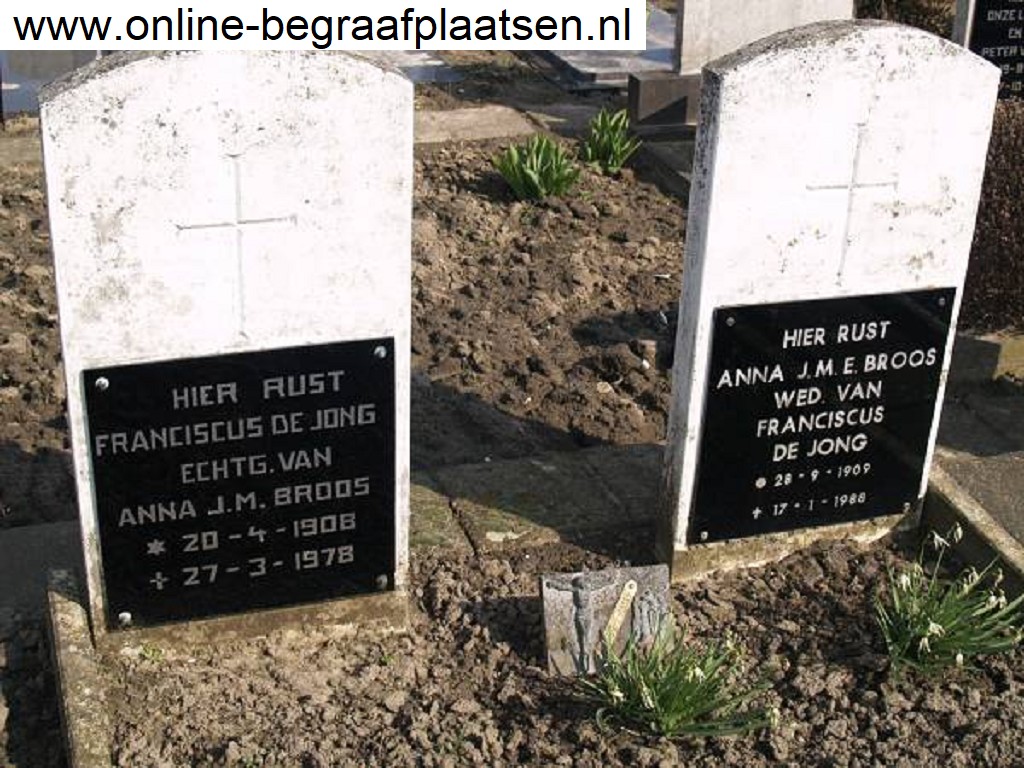 Klik voor foto in apart venster quma0018405002.jpg