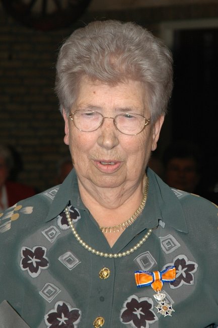 Klik voor foto in apart venster quma0070806005.jpg
