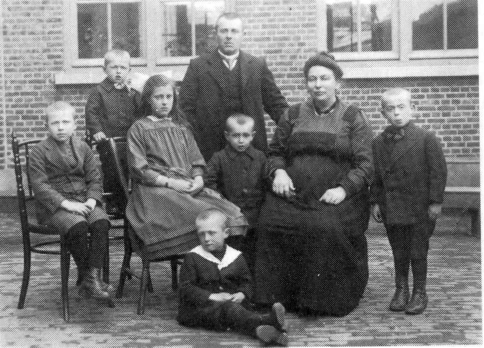 Klik voor foto in apart venster van_gaans_martinus_1880_03.jpg